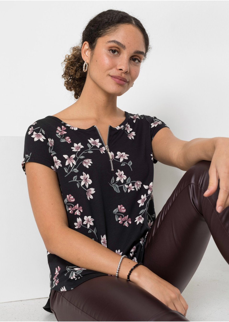 T-shirt avec zip