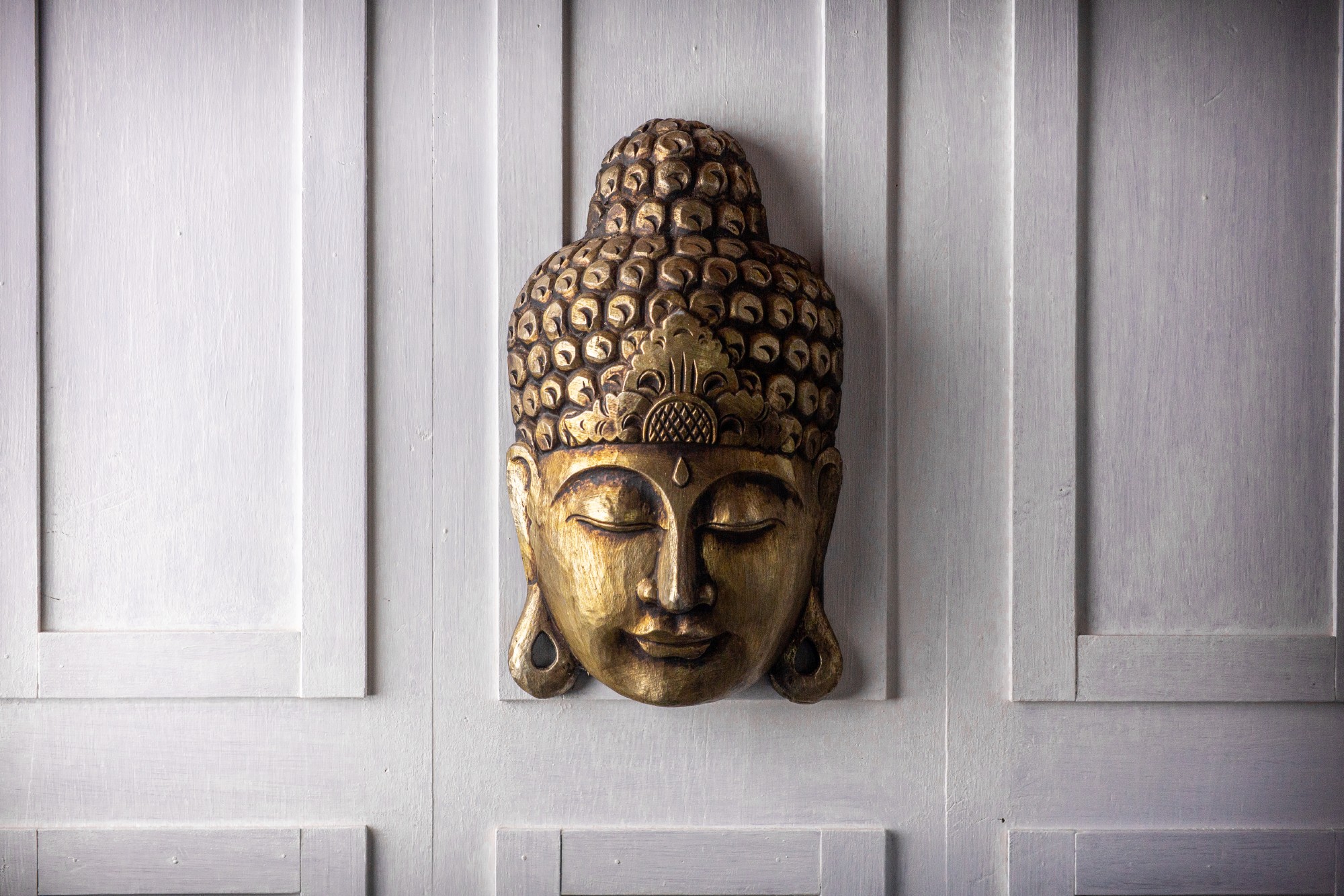 Buddha-Maske, aus Albesiaholz, gold, B 23 cm, H 40 cm von fischer's lagerhaus