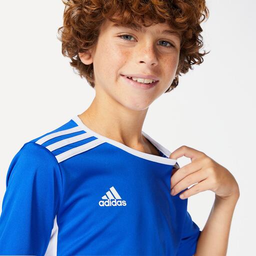 Entrada adidas 18