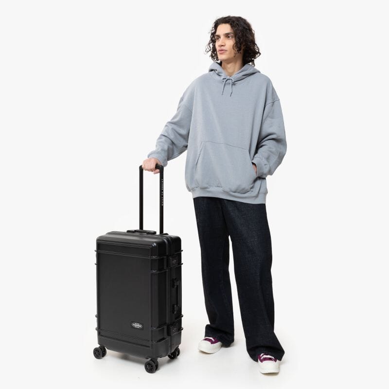 Eastpak Resist'R Case M Trolley 4 Wheels Black