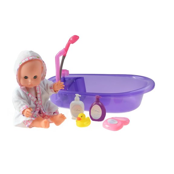 Bébé prend son bain