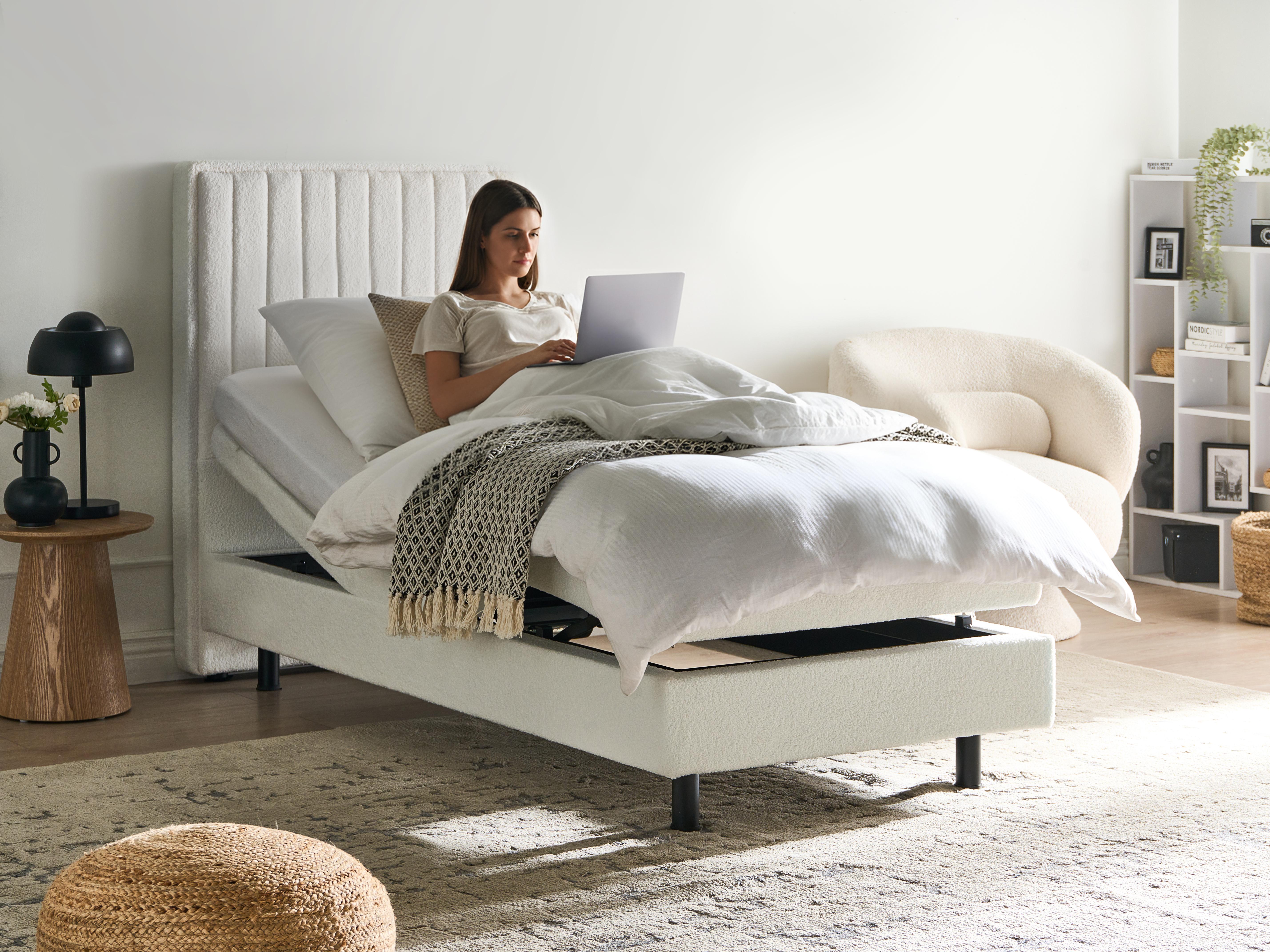 Verstelbaar bed Bouclé CASTELLAN 90 x 200 cm Gebroken wit