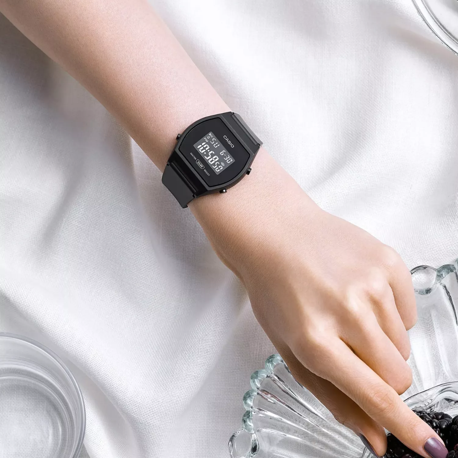 Casio Timeless LW-204-1BEF