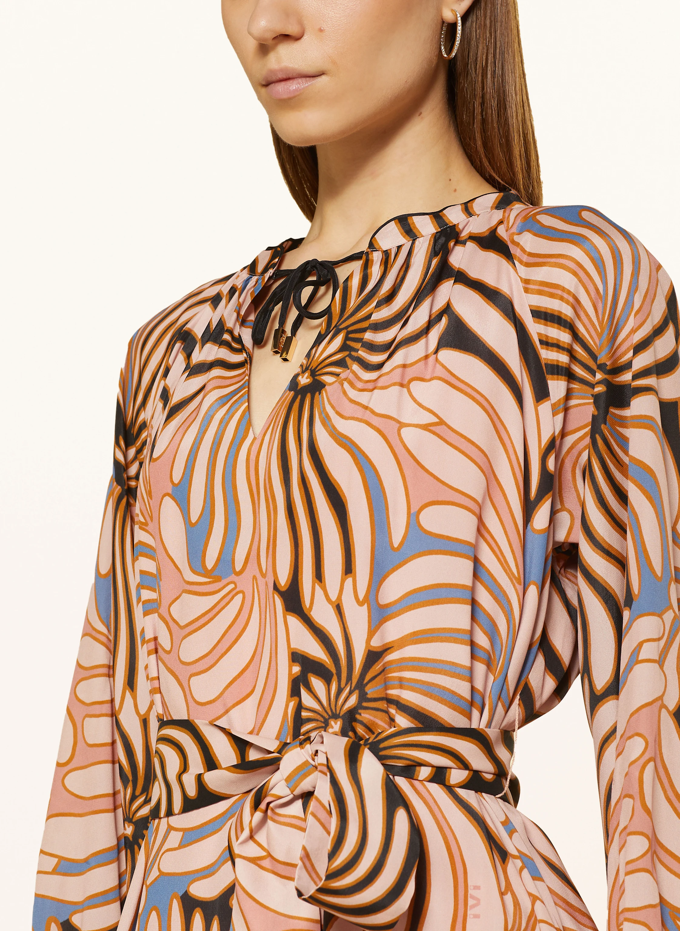 IVI collection Kleid mit Seide