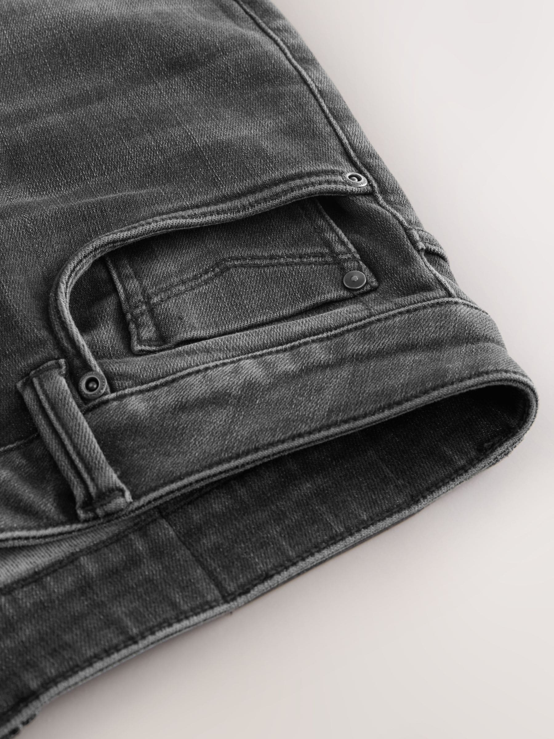 Zwarte wassing - Baggy pasvorm - Klassieke stretchy jeans