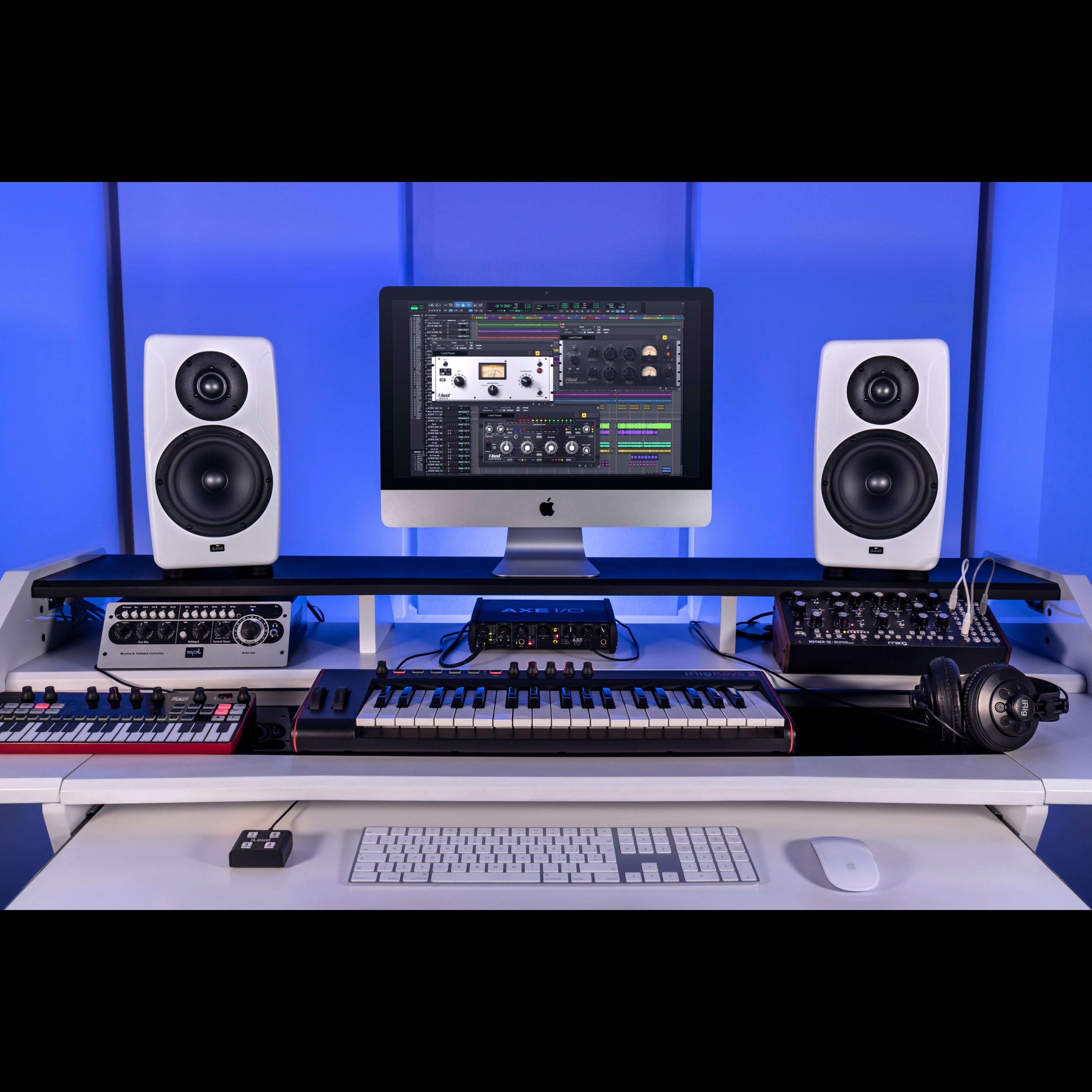 IK Multimedia iLoud Precision 6 actieve studiomonitor wit (per stuk)