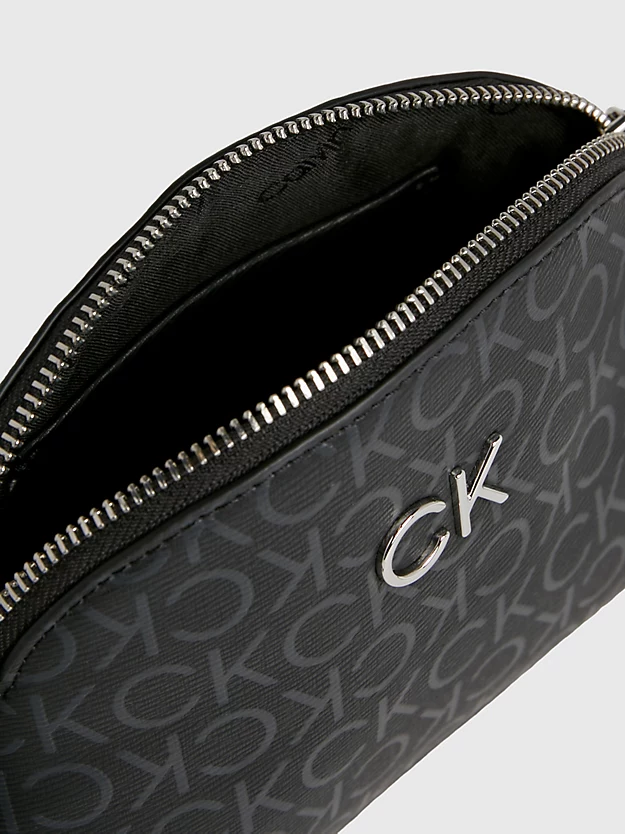 Bolsa de ombro pequena com logotipo