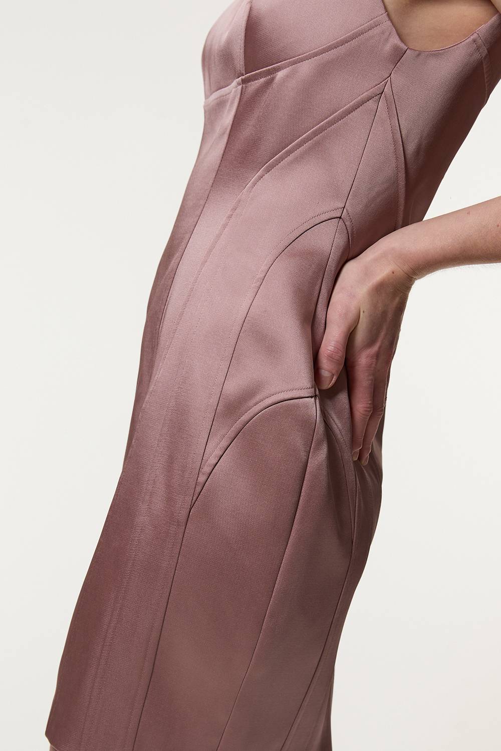 KarenMillen Robe mini en satin de viscose structurée, coupée sur mesure avec détail de couture