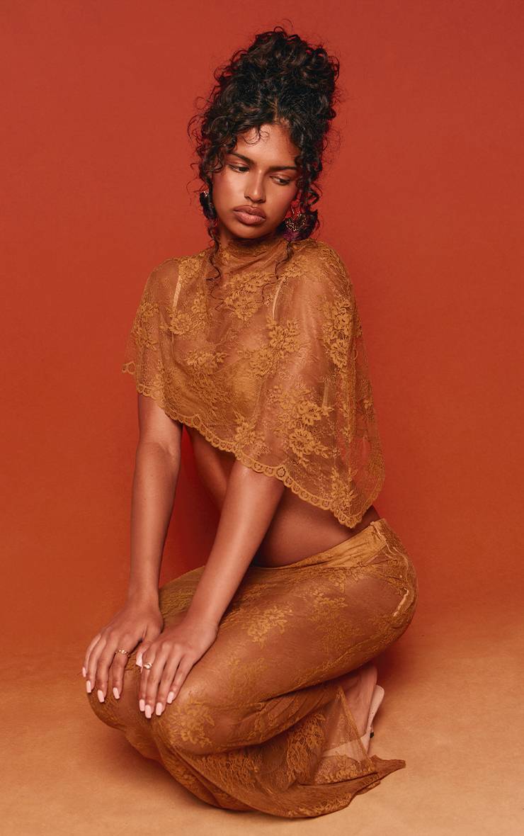 Moutarde Ensemble Haut Cape En Dentelle