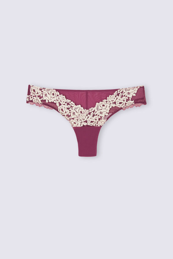 Lindas calcinhas brasileiras com estampa floral