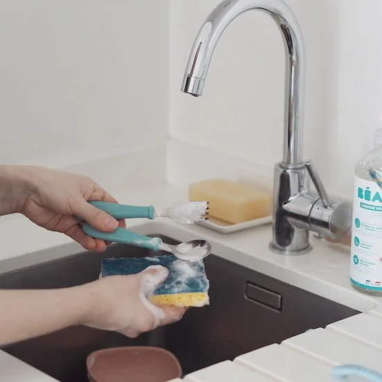 Liquide vaisselle sans parfum   Vert        500 ml   de               Béaba