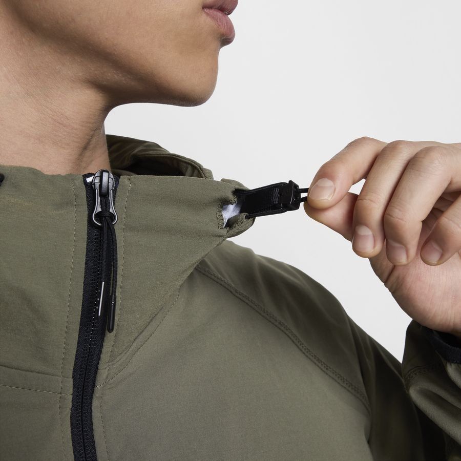 Nike Tech