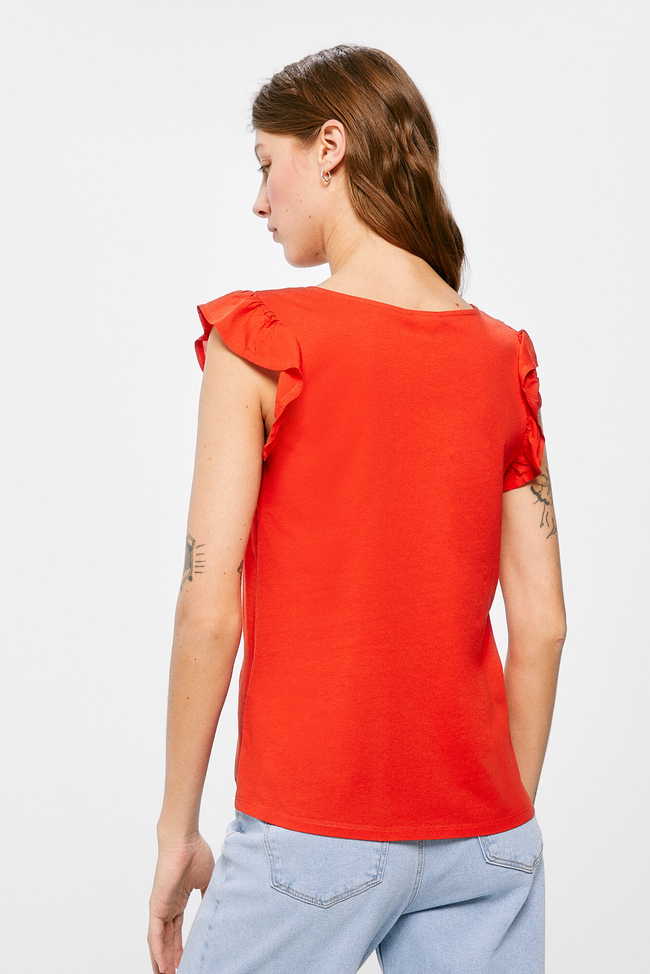 Camiseta bicolor bordada suíça - Vermelha