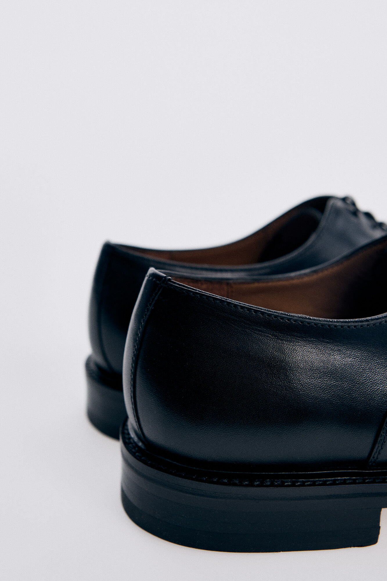 Sapato de couro com cadarço - Preto