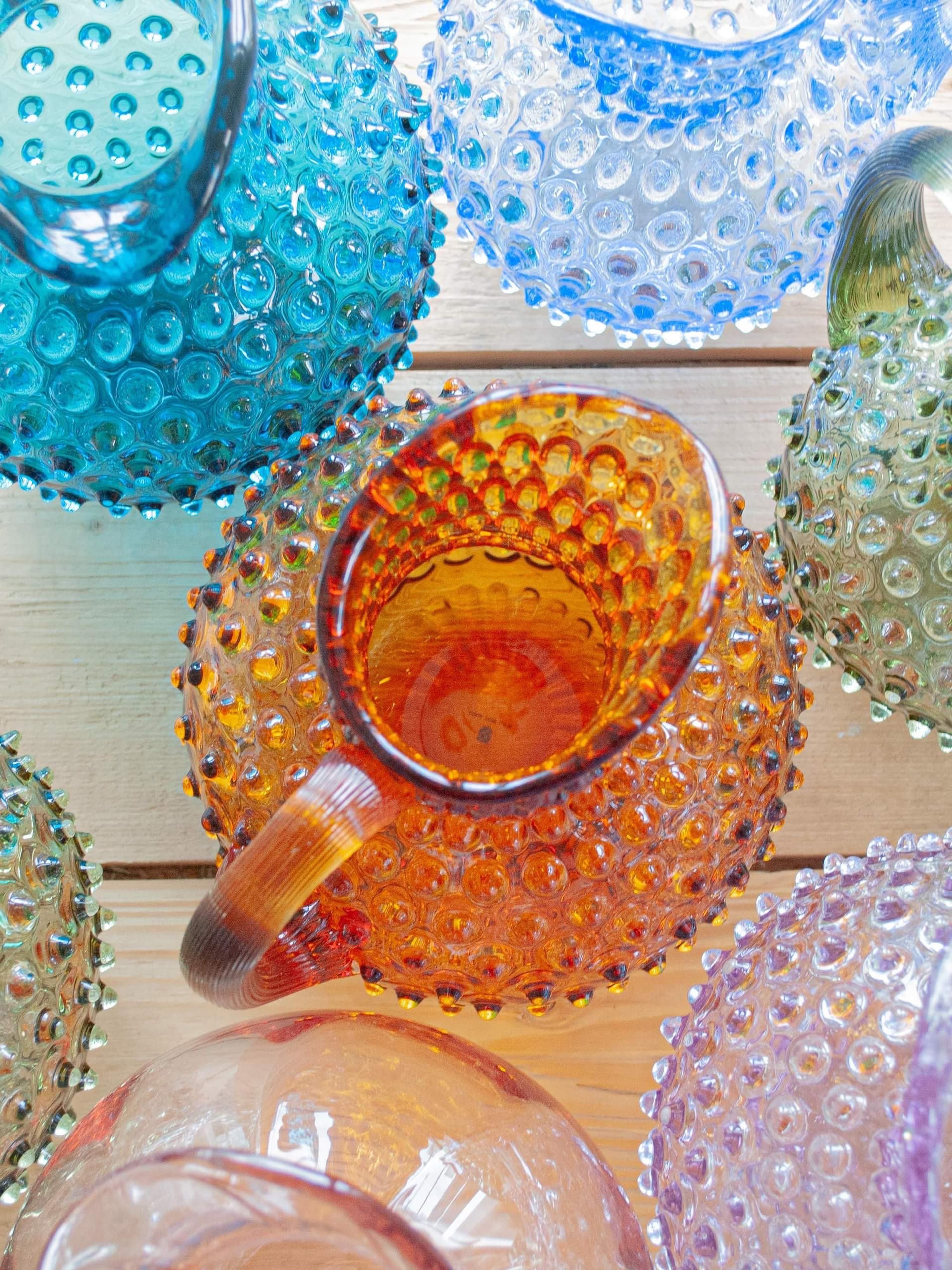 Mondgeblazen karaf Hobnail, 2 L