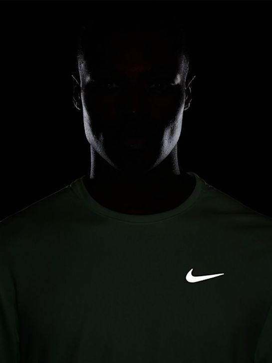 Nike T-Shirt Grün