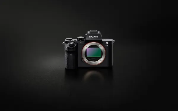 [OUTLET] - Sony a7 II ILCE-7M2 - Digitalkamera - spejlløst - 24.3 MP - Full Frame - 1080p - kun kamerahus - Wi-Fi, NFC - sort