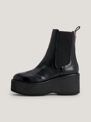 Botas Chelsea de cano curto com salto plataforma em couro