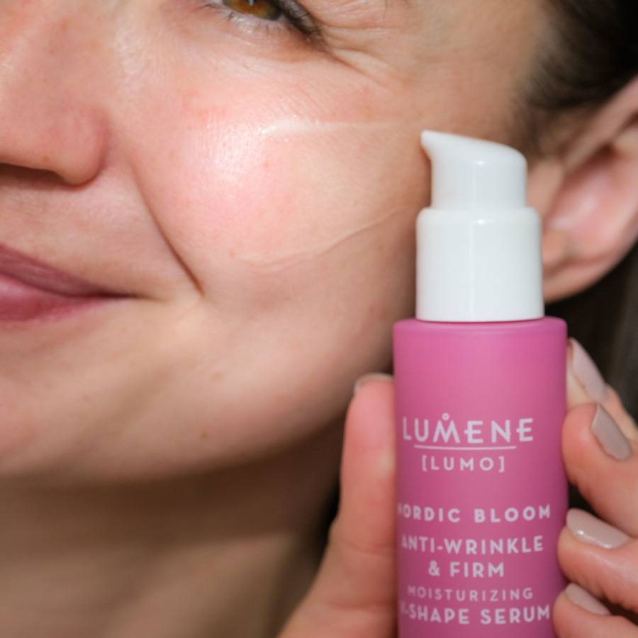 Lumene Nordic Bloom [Lumo] Anti-Wrinkle & Firm Moisturizing V-Shape Serum 30ml