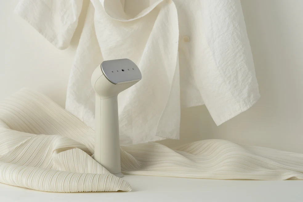 Steamery  Cirrus No.3 Iron steamer - Sand