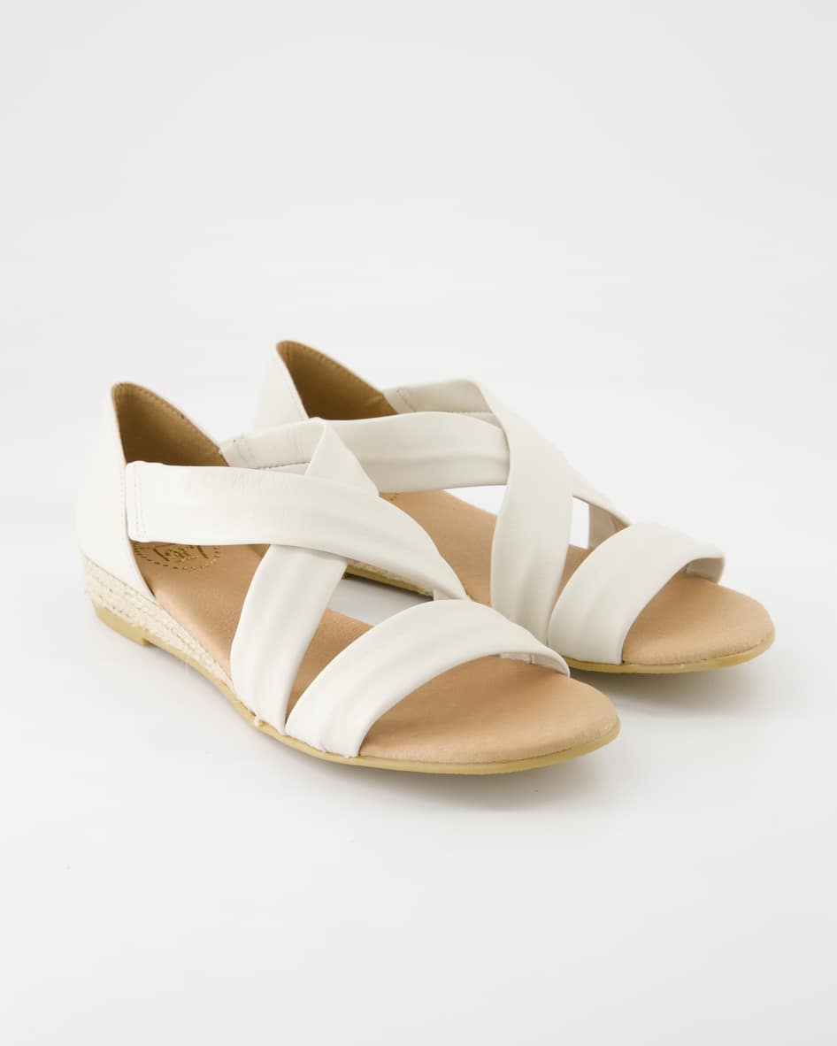 Terry Isabella Sandalen in Beige