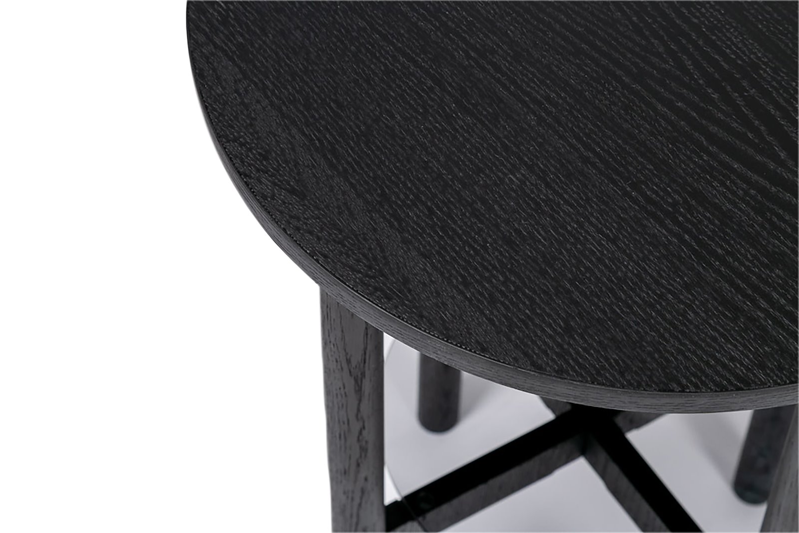 Mix sidebord Sortbeiset eikefinér. Ø40 cm
