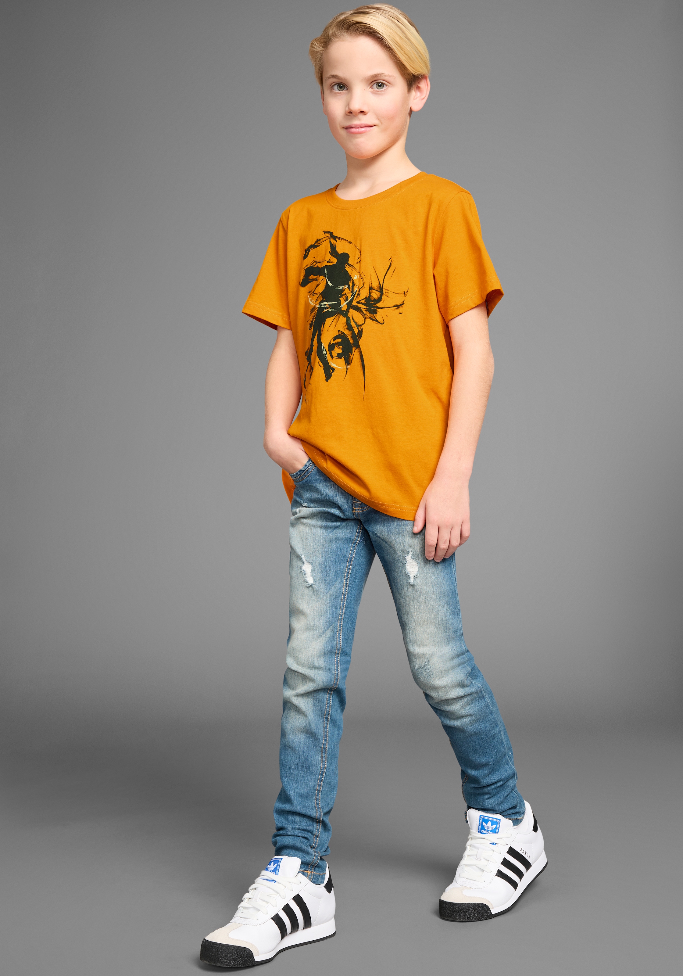 KIDSWORLD T-Shirt »FOOTBALL«, , cooler Fussballer-Print
