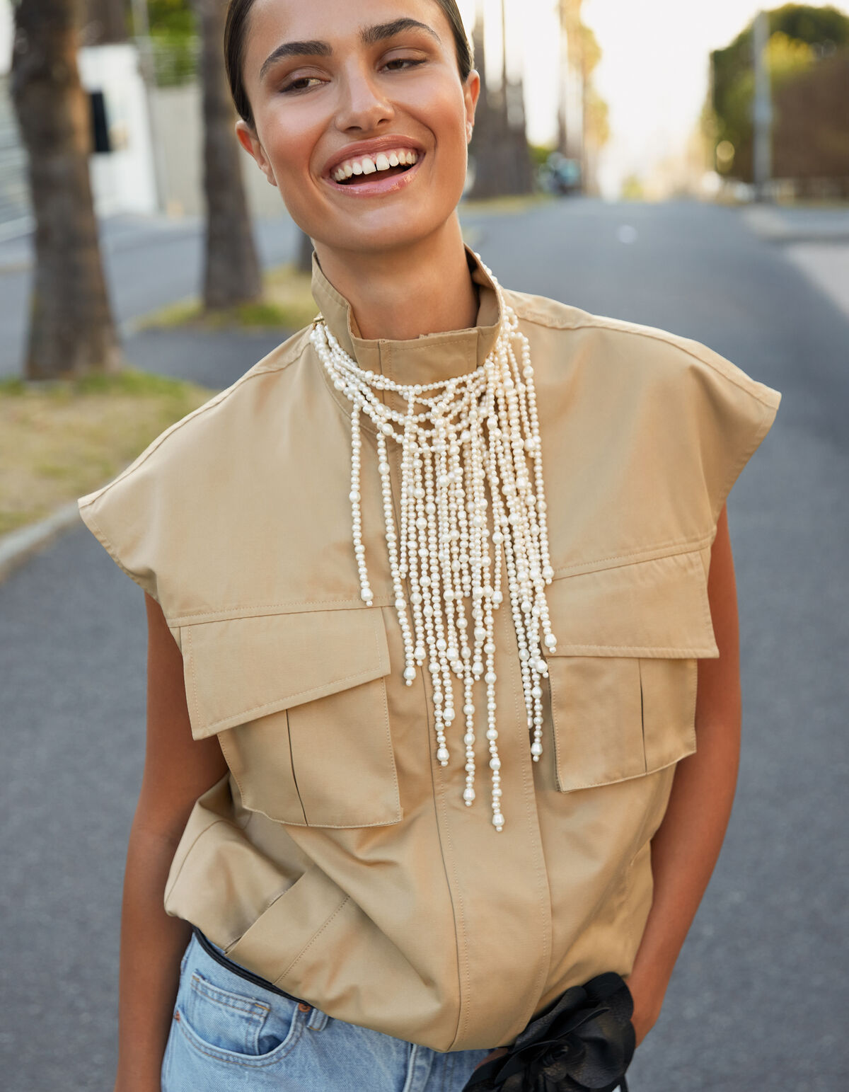 Sleeveless Cargo Jack Beige