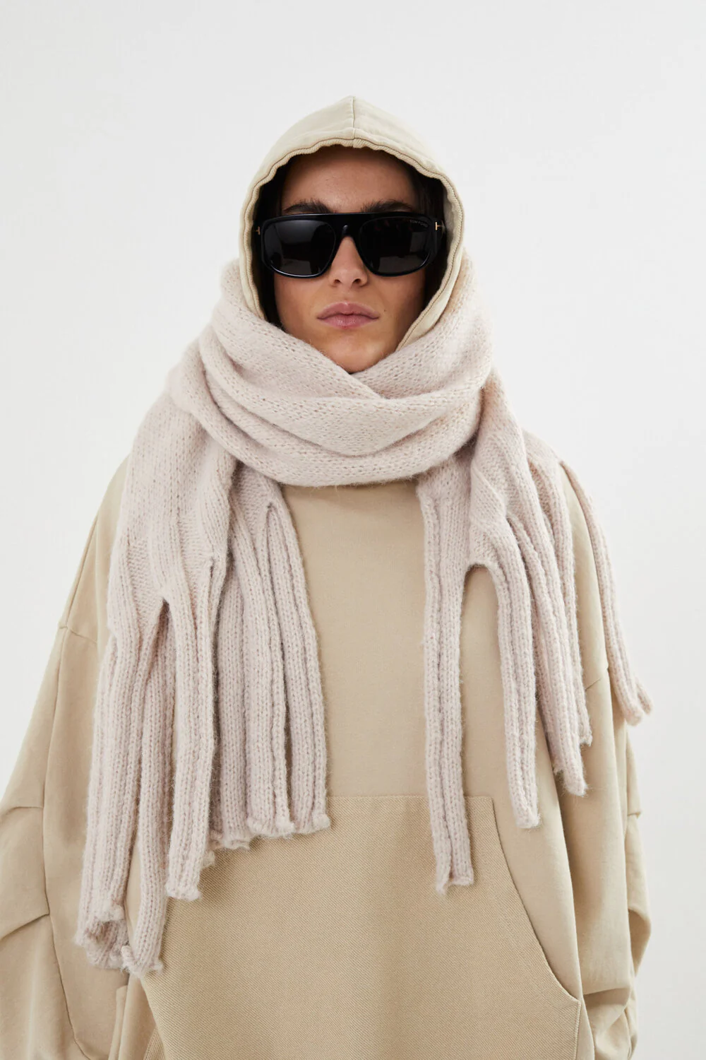 Rabens Saloner  Emillia Dual knit split halstørklæde - Beige