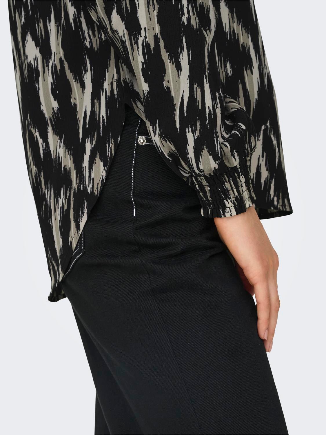 ONLELITE Top Black