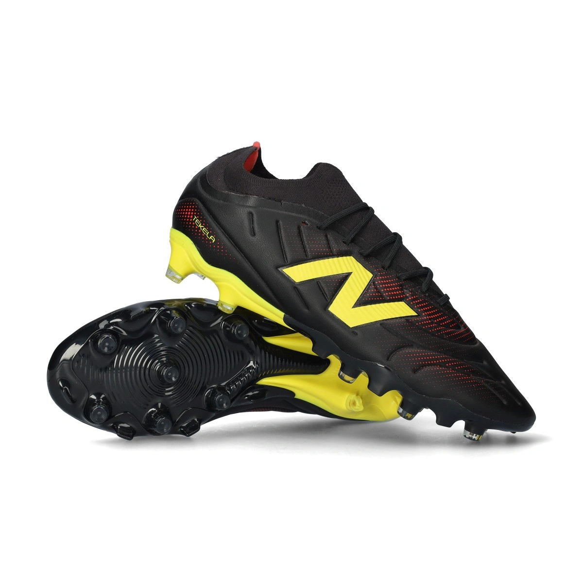 Chuteira New Balance Tekela Team Low Laced FG V5