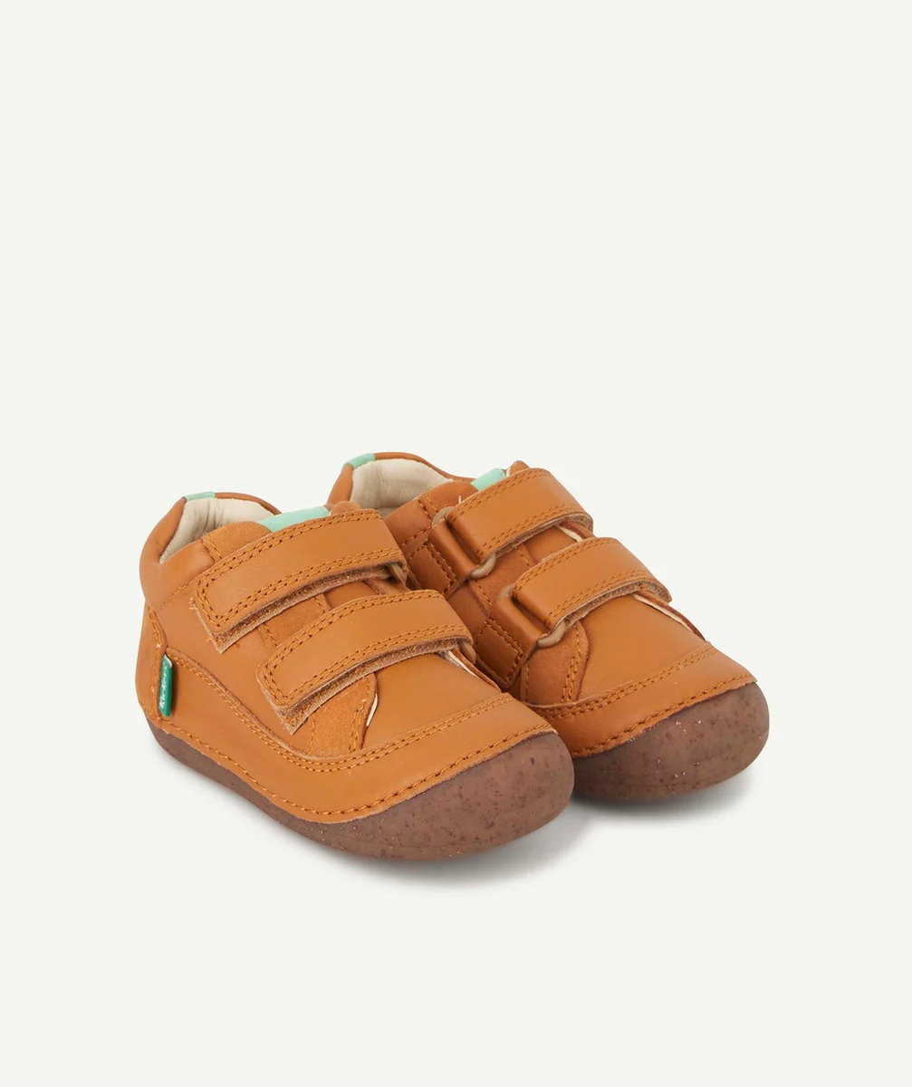 KICKERSBOOTS BÉBÉ CAMEL SOSTANKRO PREMIER PAS EN CUIR CAMEL