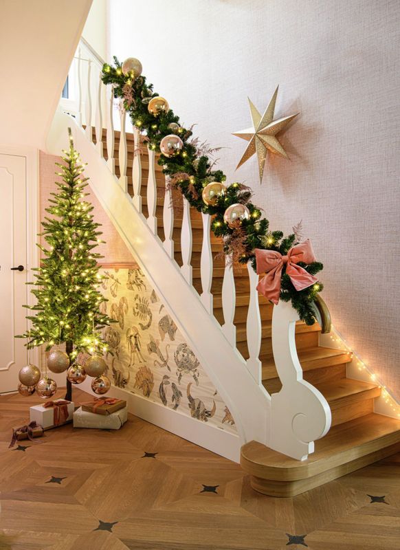 Guirlande Winterberg - LED Verlichting - Warm Wit - 2,7 m x D 30 cm