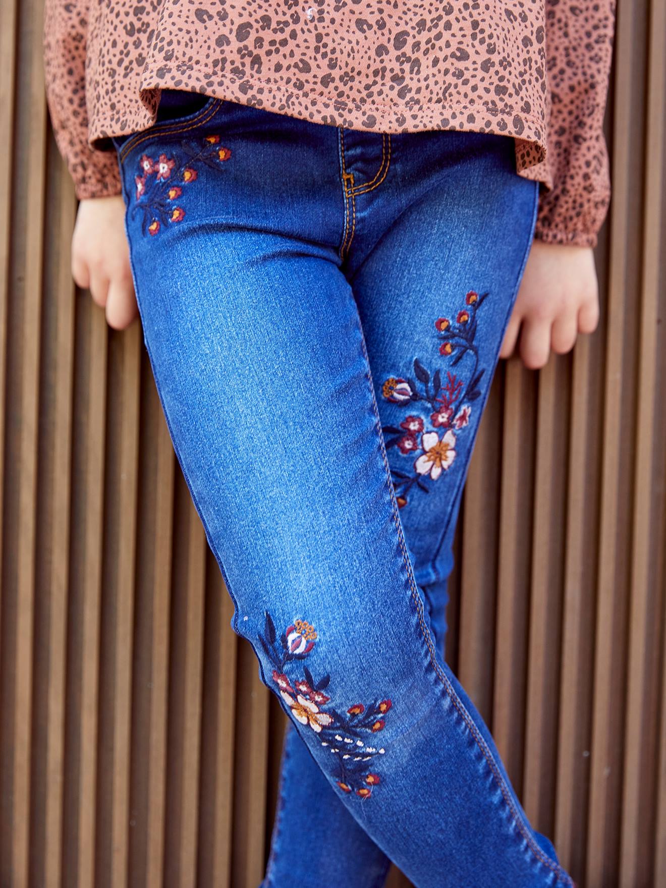 Calça legging bordada 