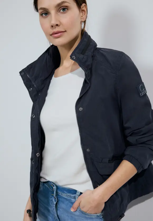 Sportive Übergangsjacke - deep blue
