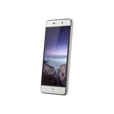 ZTE Blade A452 - Smartphone - 4G - 8 Go - blanc