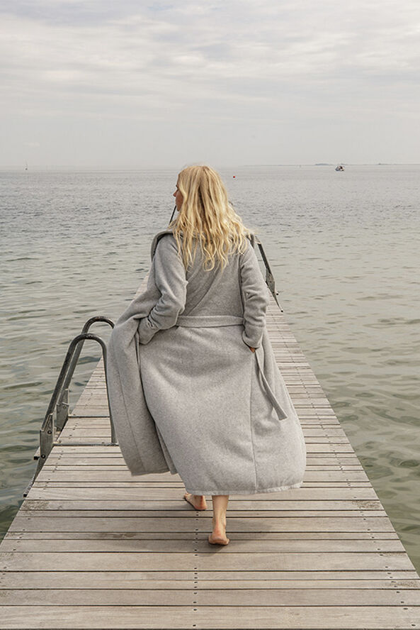 Karmameju Skincare Bathrobe, Mount Everest, light grey Grå