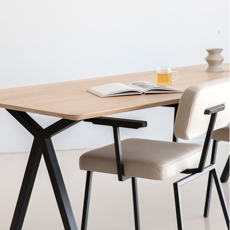 Studio HENK tafel Slim X-type Rechthoekig - zwart frame, gerookte beits 280 x 90 | Gerookte Beits | Rechte Rand | Frame Zwart