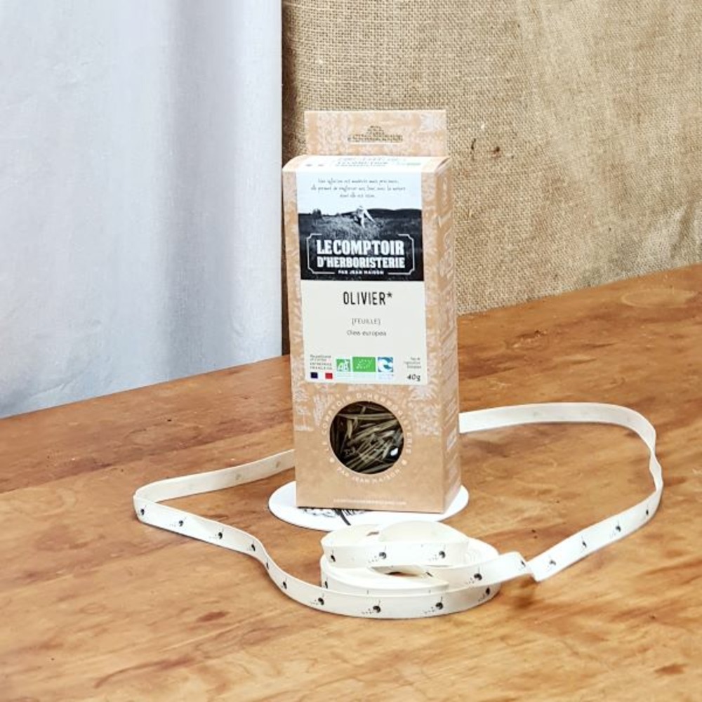 Coffret d'un olivier avec son infusion de feuilles d'olivier bio