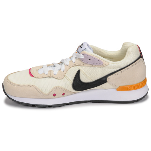 Nike - NIKE VENTURE RUNNER - Beige