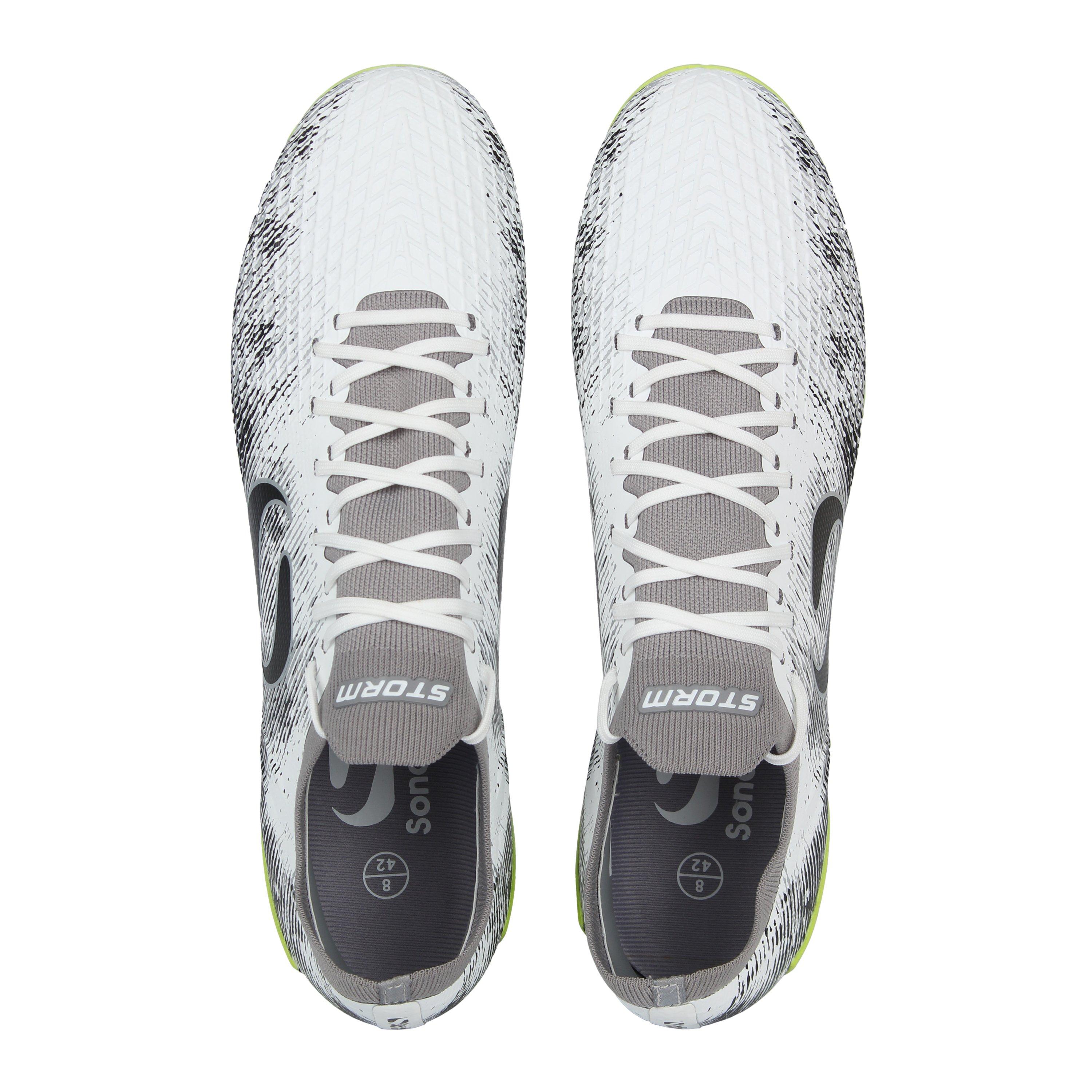 Sondico Storm Firm Ground Football Boots