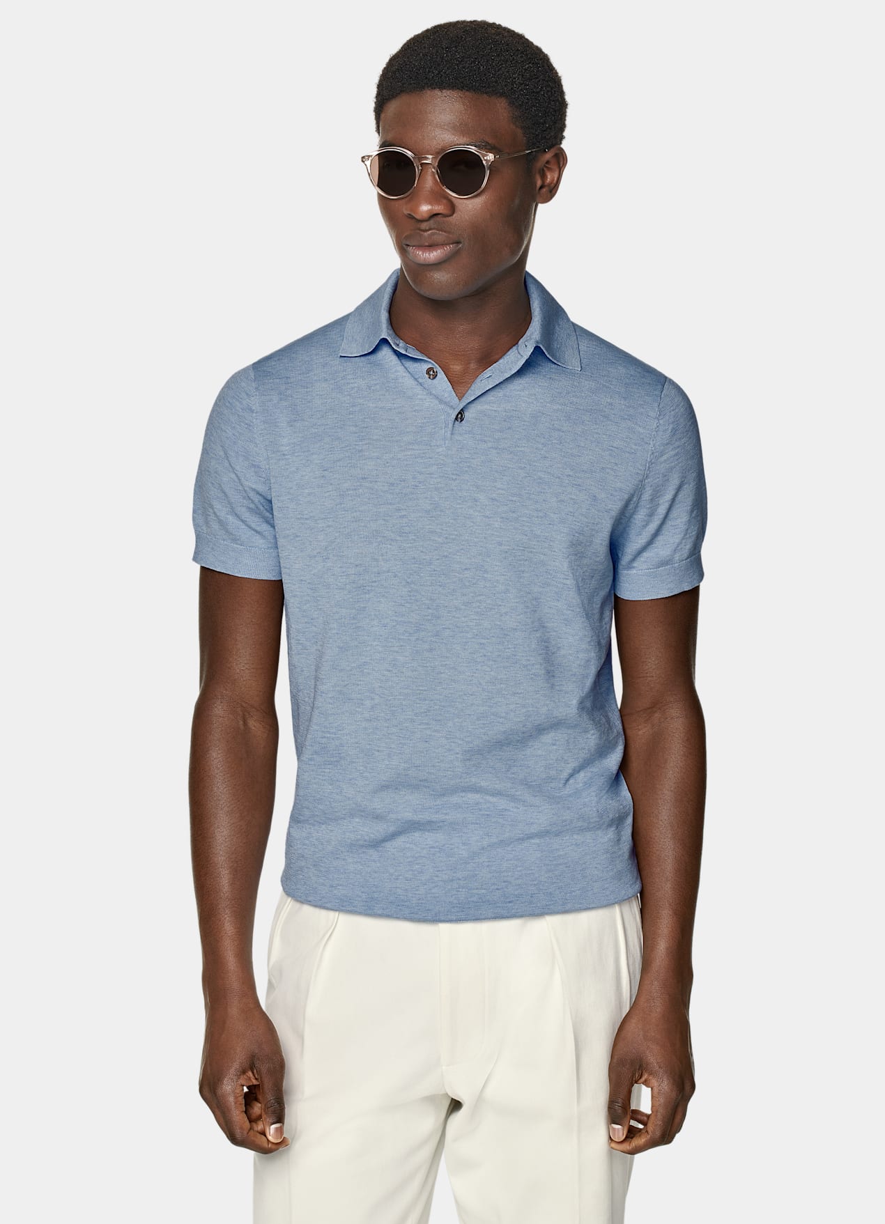 Polo bleu clair