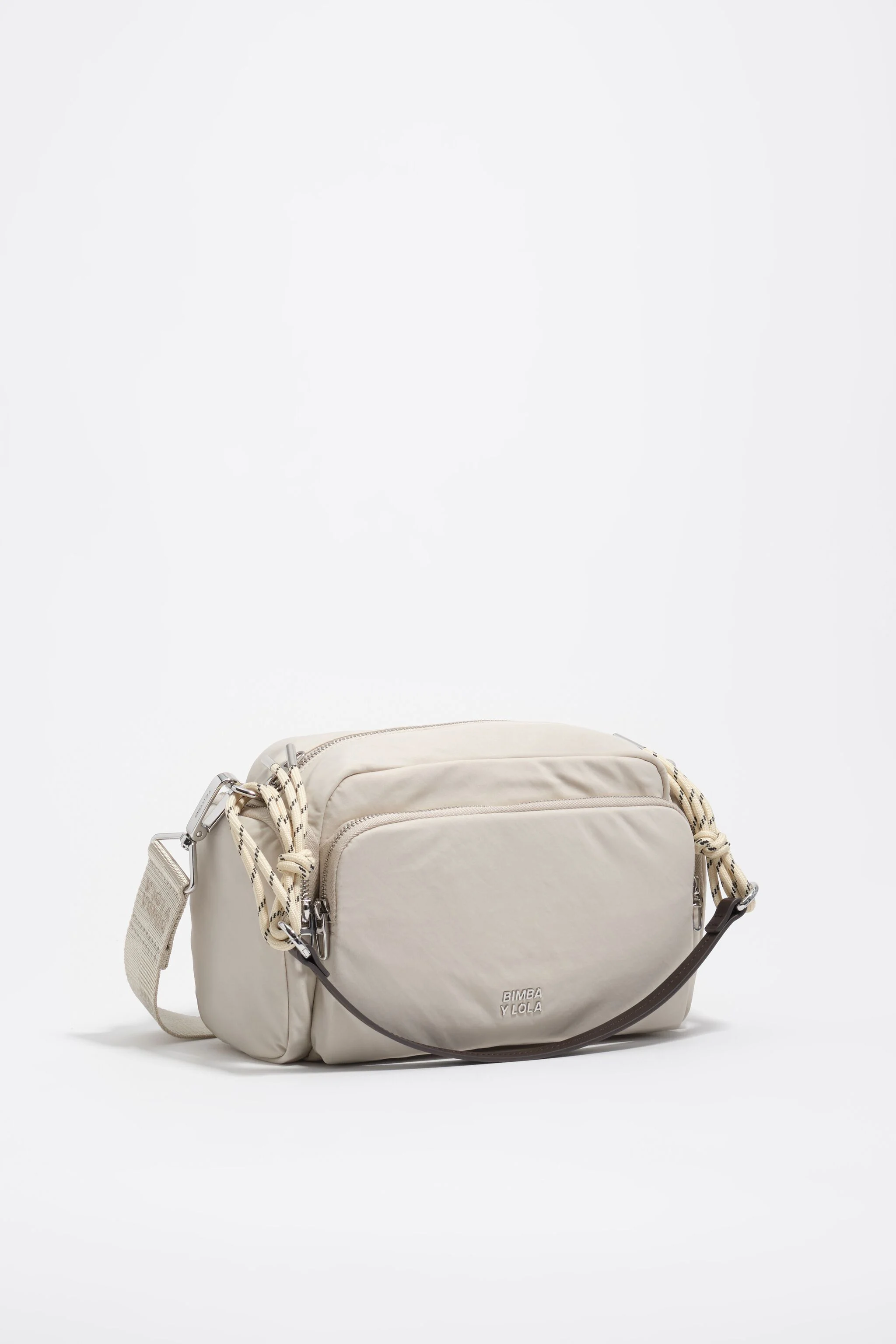 Bolsa transversal de bolso tamanho médio na cor pedra branca