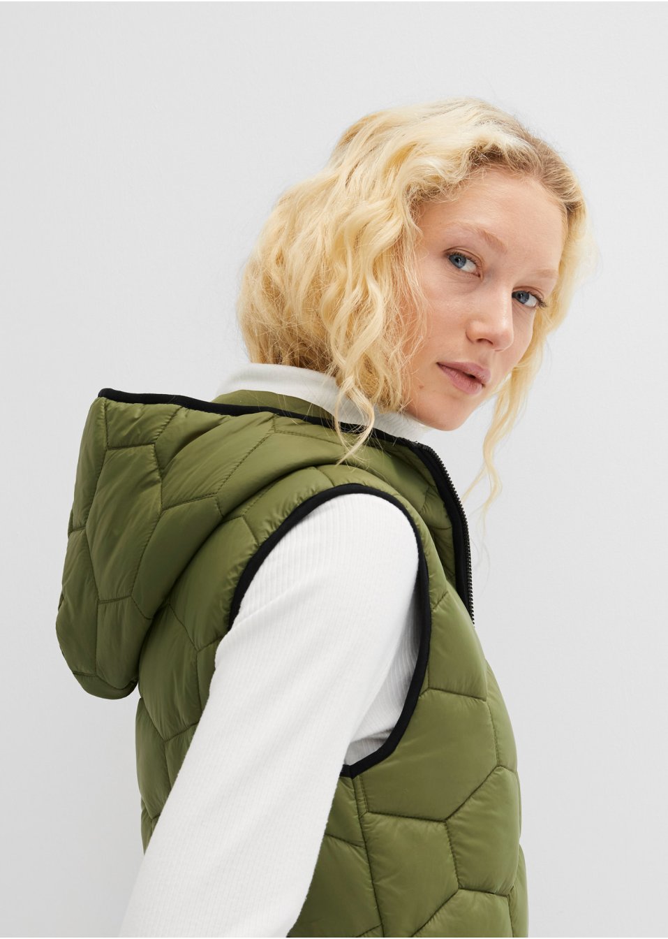 Veste sans manches matelassée