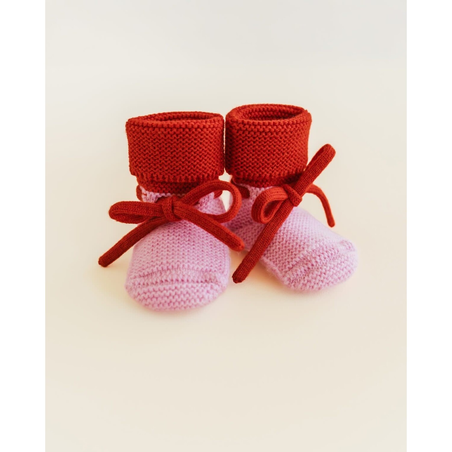 Hvid | Booties 9-15M | Cotton Candy/Red
