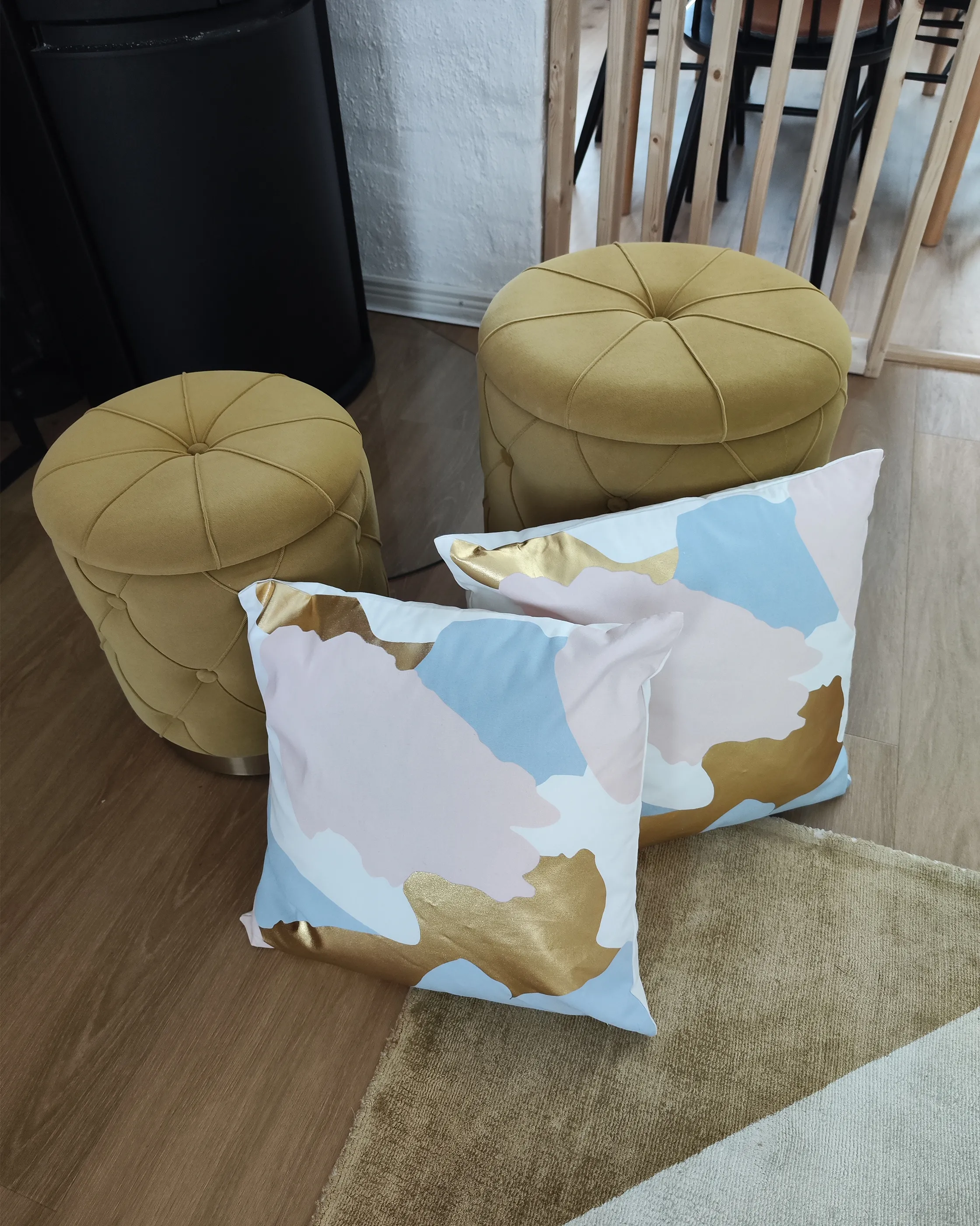 Set van 2 sierkussens IXIA Katoen 45 x 45 cm Roze abstract patroon