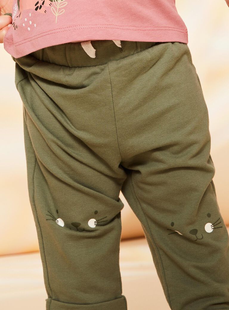 Pantalon molleton kaki avec animaux