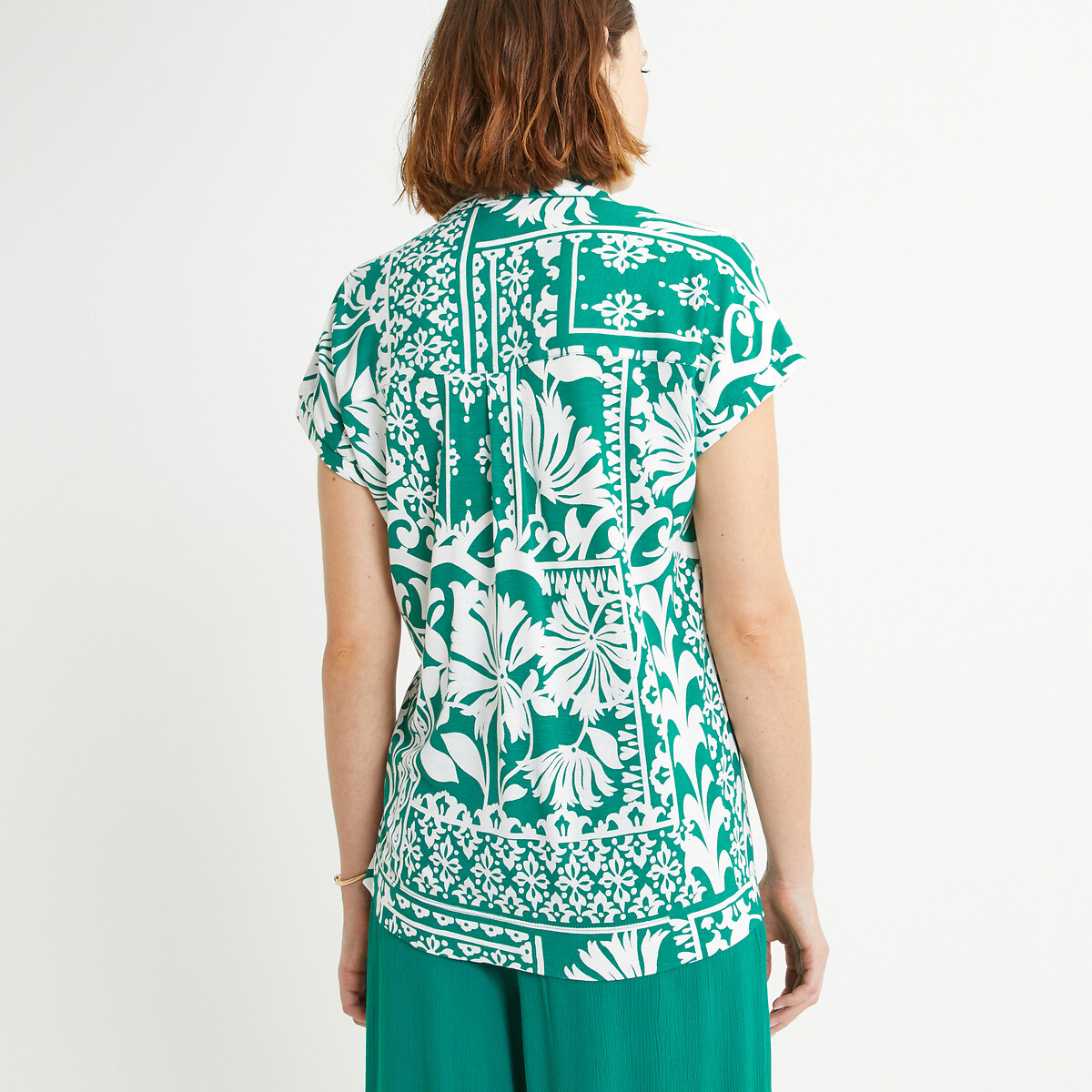 ANNE WEYBURN<br>Camiseta estampada com gola polo e mangas curtas