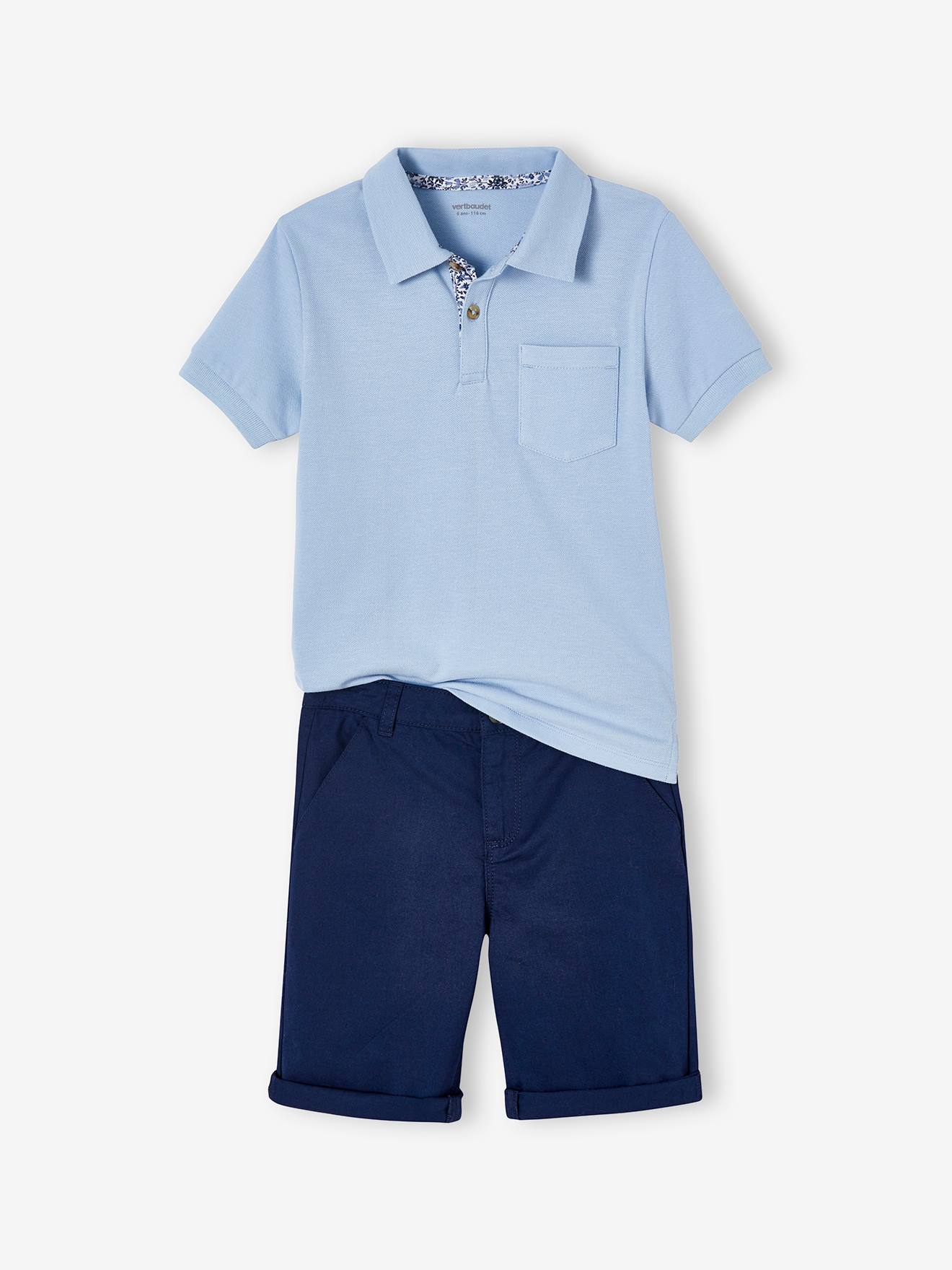 Look do menino: camisa polo de malha piqué e bermuda azul-marinho.