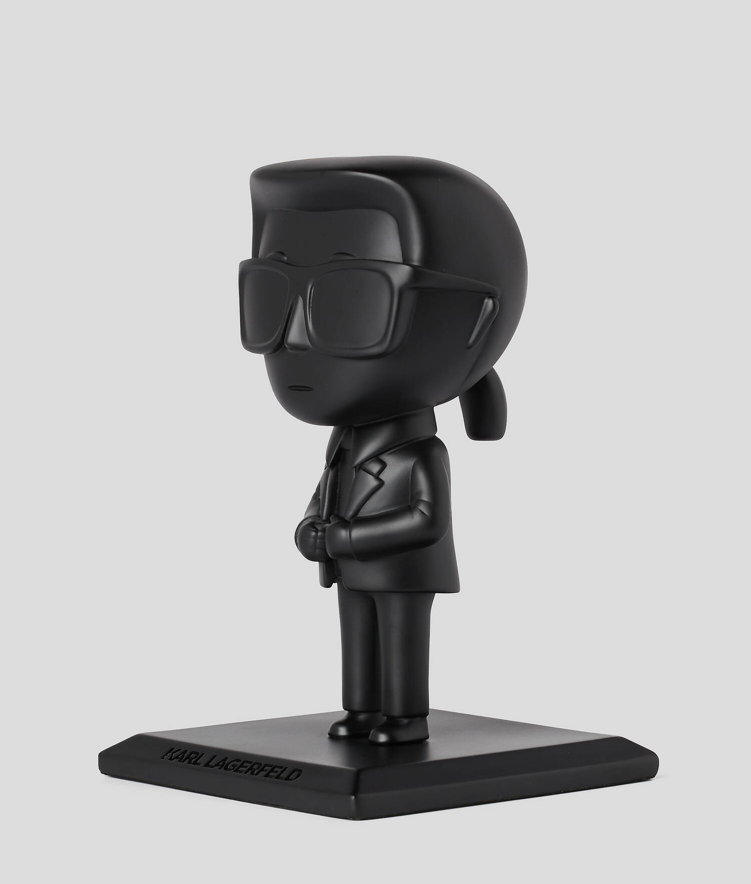 FIGURINE KARL K/IKONIK
